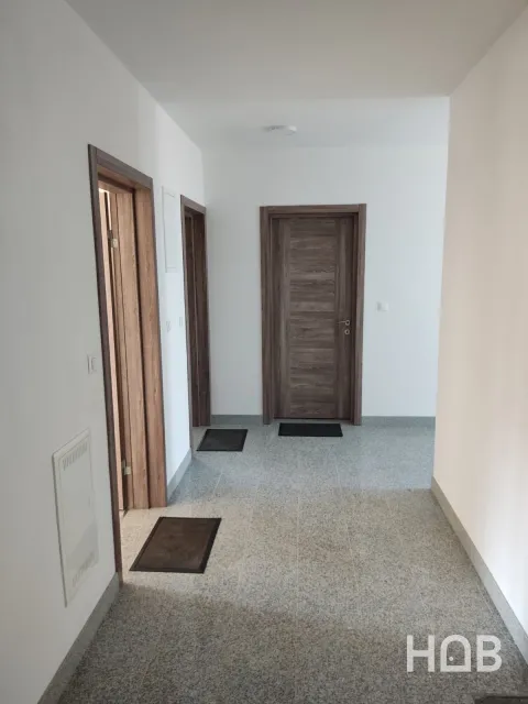 出售, Apartment In New Building, 1052 m², Bar