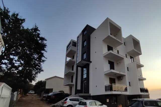 出售, Apartment In New Building, 1052 m², Bar