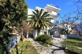 Na prodaju, Hotel, 480 m², Bar