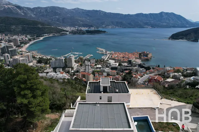 Zu verkaufen, Villa, 153 m², Budva