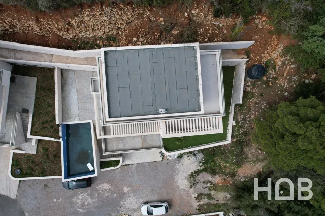 Zu verkaufen, Villa, 153 m², Budva
