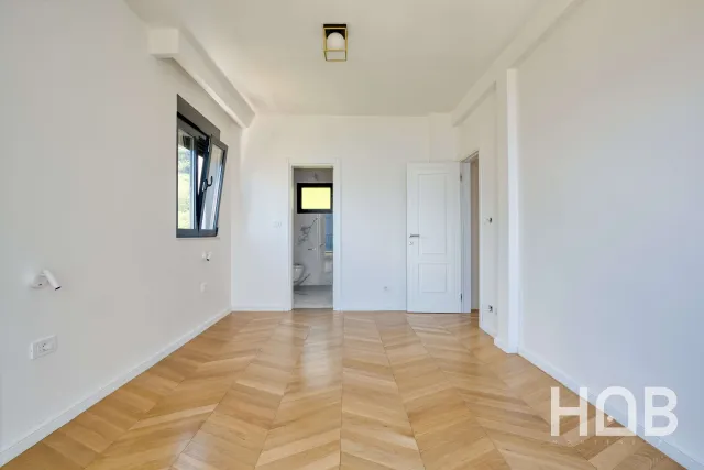 Satılır, Villa, 450 m², Budva