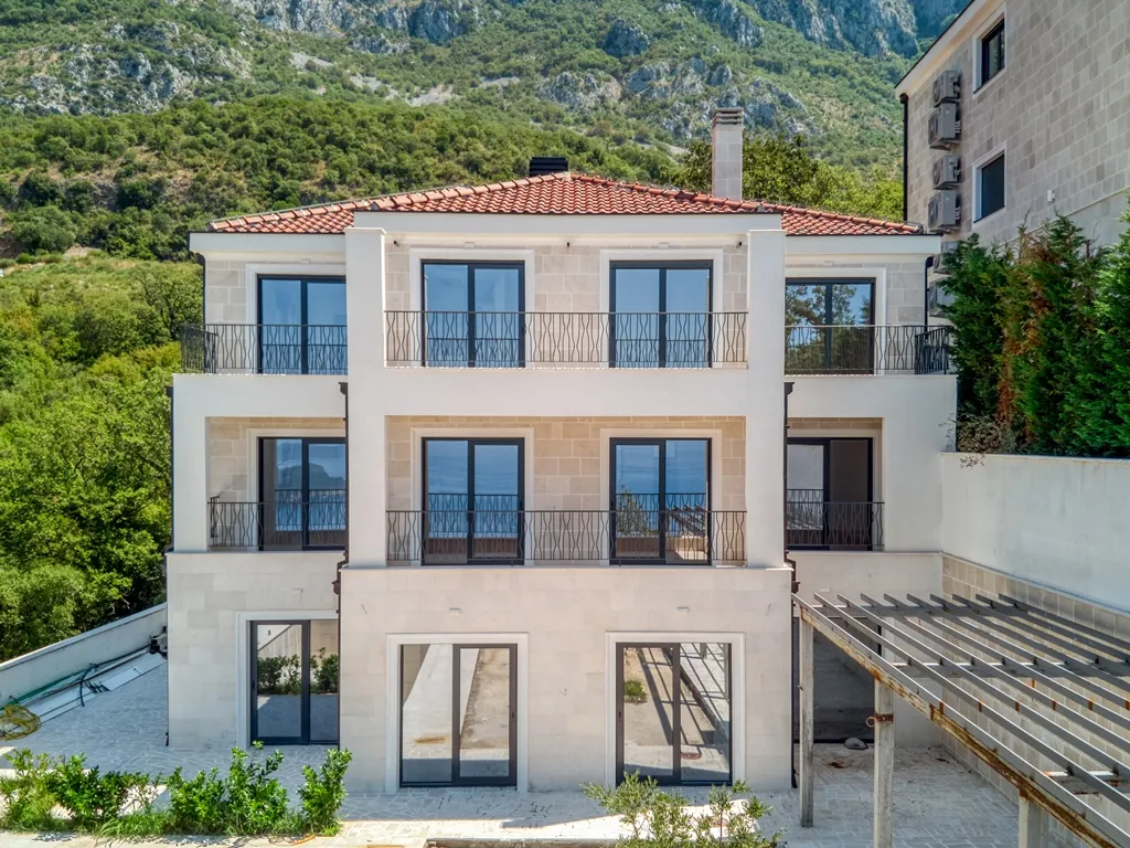 Satılır, Villa, 450 m², Budva