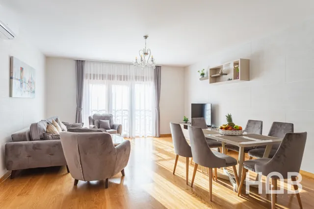 Satılık, Daire, 74 m², Budva