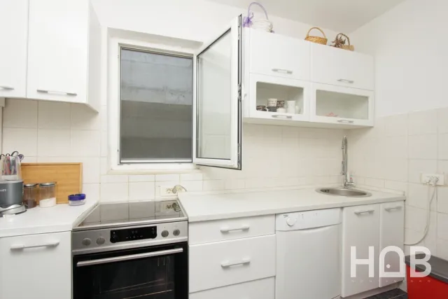 Satılık, Daire, 109 m², Budva