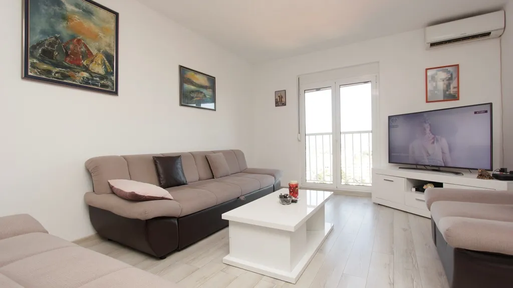 Satılık, Daire, 109 m², Budva
