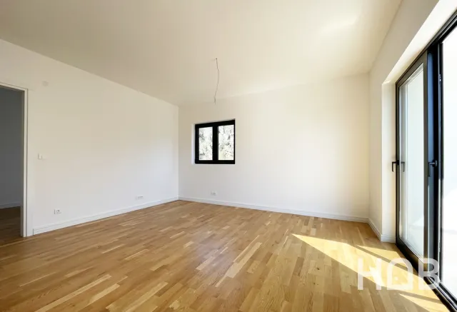 Na prodaju, jednosoban stan, 53 m², Budva