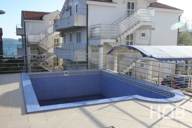 Na prodaju, Stan, 90 m², Herceg Novi