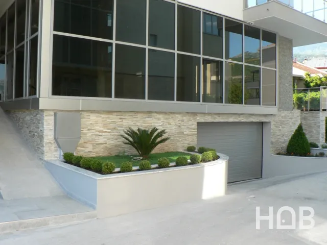 Na prodaju, Stan, 96 m², Budva