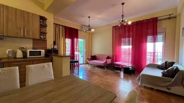 Na prodaju, Stan, 64 m², Budva