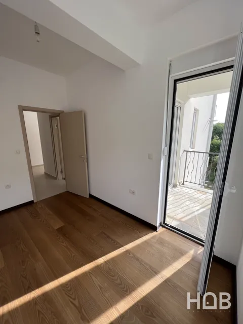 Na prodaju, Apartment In New Building, 50 m², Budva
