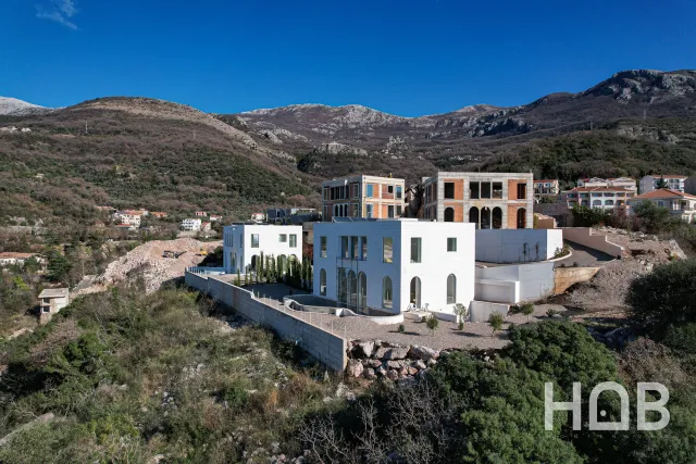 Zu verkaufen, Villa, 375 m², Budva