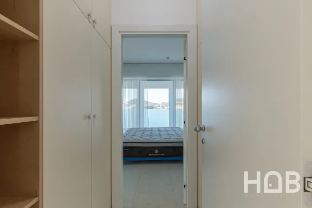 Zu verkaufen, Villa, 375 m², Budva