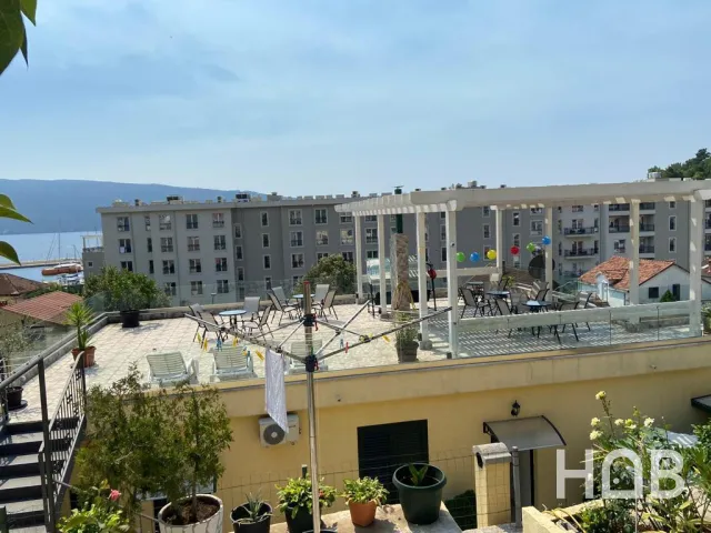 Na prodaju, Kuća, 500 m², Herceg Novi