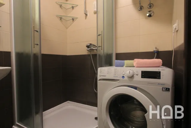 À vendre, Appartement, 77 m², Budva