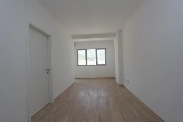 Na prodaju, Stan, 46 m², Budva
