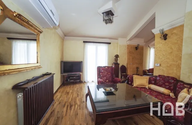 Zu verkaufen, Wohnung, 179 m², Budva