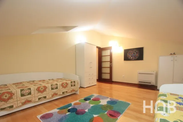 Na prodaju, Stan, 123 m², Budva