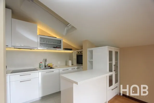 Na prodaju, Stan, 123 m², Budva