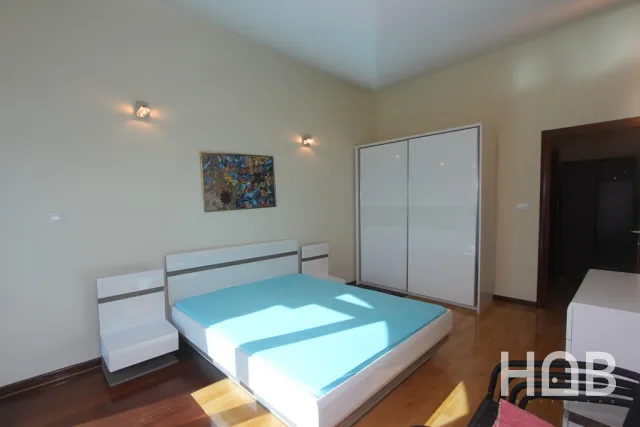 Na prodaju, Stan, 123 m², Budva