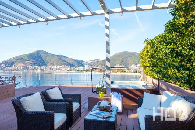 Na prodaju, Apartment In New Building, 153 m², Budva