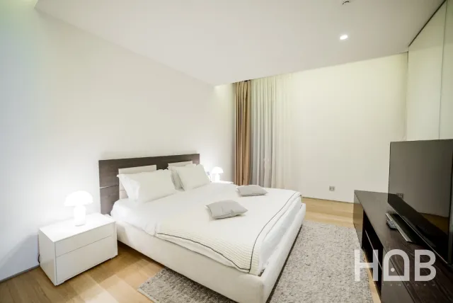 Na prodaju, Apartment In New Building, 153 m², Budva