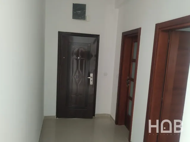 Na prodaju, Stan, 98 m², Ulcin