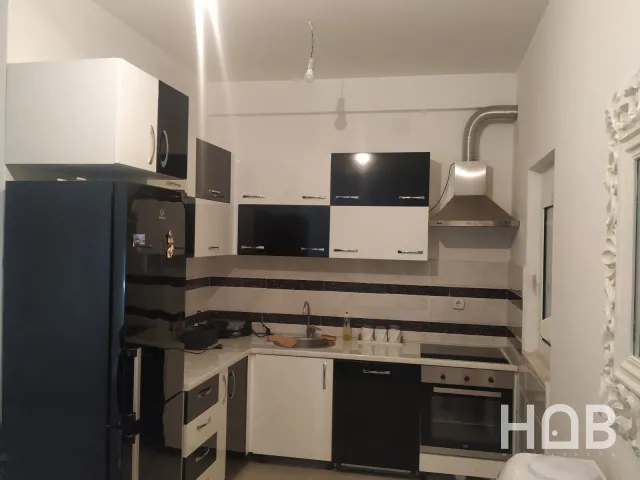 Na prodaju, Stan, 98 m², Ulcin