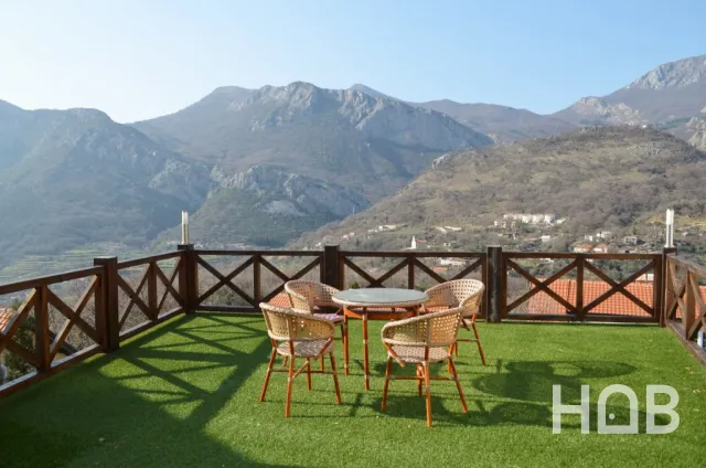 Na prodaju, Stan, 132 m², Bar