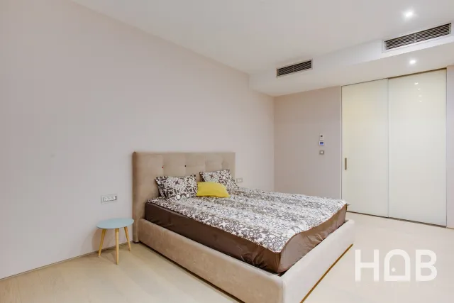 Satılık, Daire, 156 m², Budva