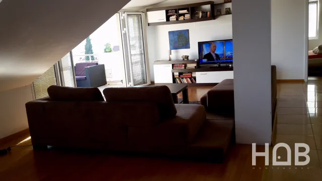Na prodaju, Stan, 200 m², Herceg Novi
