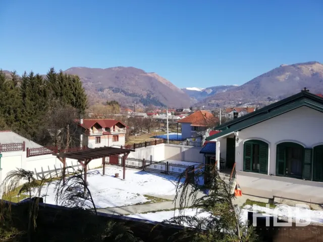 Na prodaju, Kuća, 220 m², Montenegro