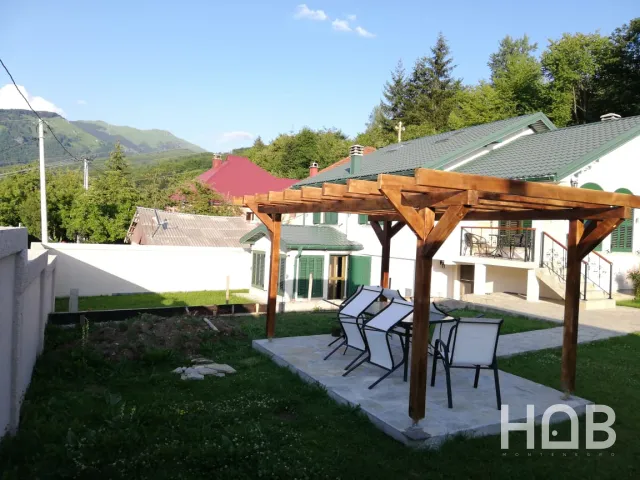 Na prodaju, Kuća, 220 m², Montenegro