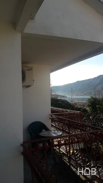 Na prodaju, Kuća, 240 m², Kotor