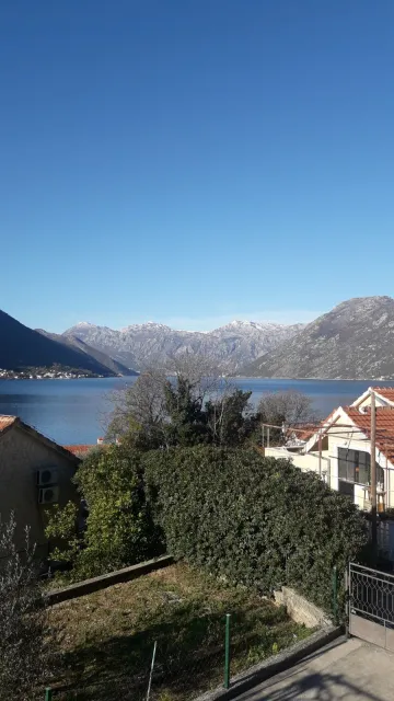 Na prodaju, Kuća, 240 m², Kotor