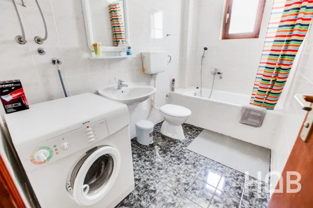 Na prodaju, Hotel, 600 m², Budva