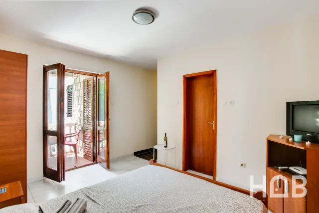 Na prodaju, Hotel, 600 m², Budva