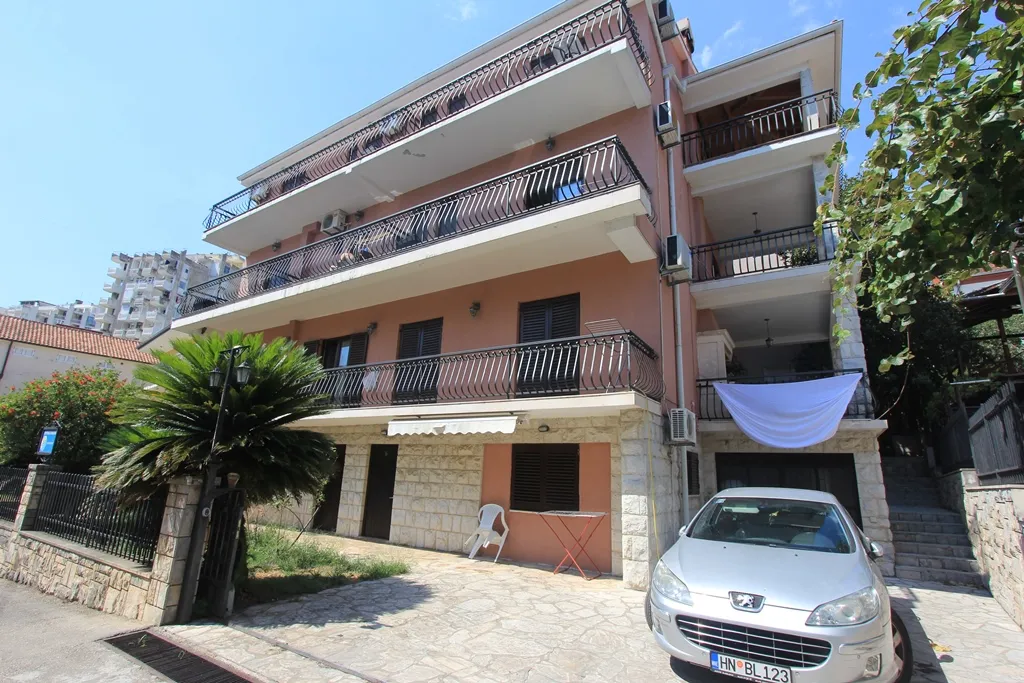 For Sale, Hotel, 705 m², Herceg Novi