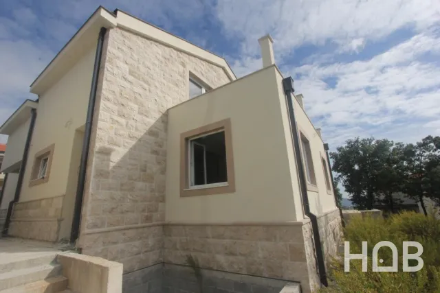 Na prodaju, Kuća, 500 m², Herceg Novi