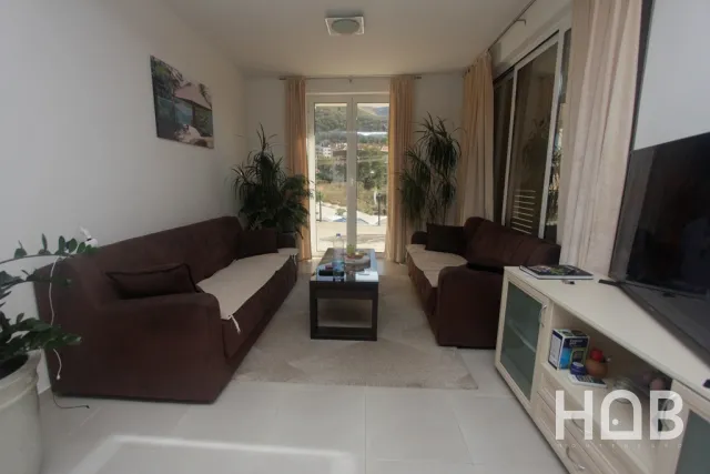 Na prodaju, Hotel, 1173 m², Budva