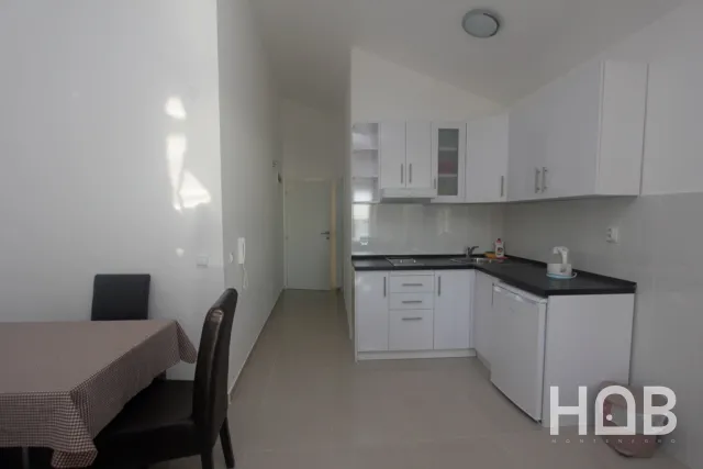 Na prodaju, Hotel, 1173 m², Budva
