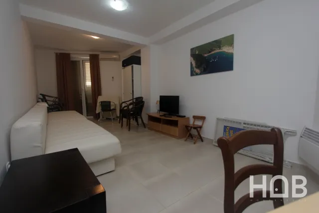 Na prodaju, Hotel, 1173 m², Budva