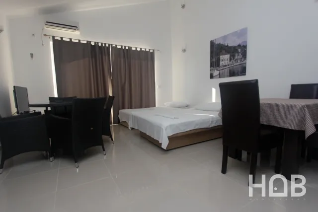 Na prodaju, Hotel, 1173 m², Budva