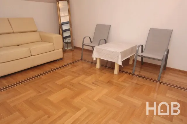 En venta, Hotel, 1000 m², Budva