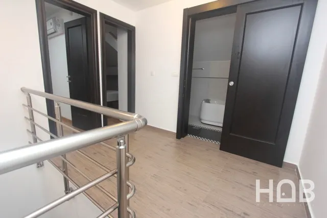 En venta, Hotel, 1000 m², Budva