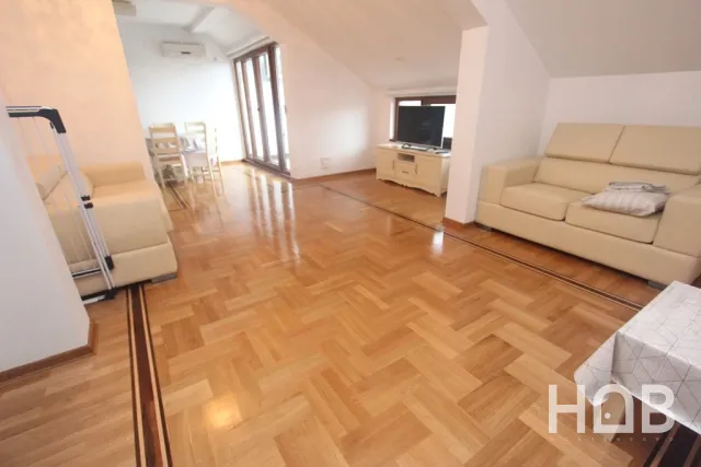 En venta, Hotel, 1000 m², Budva