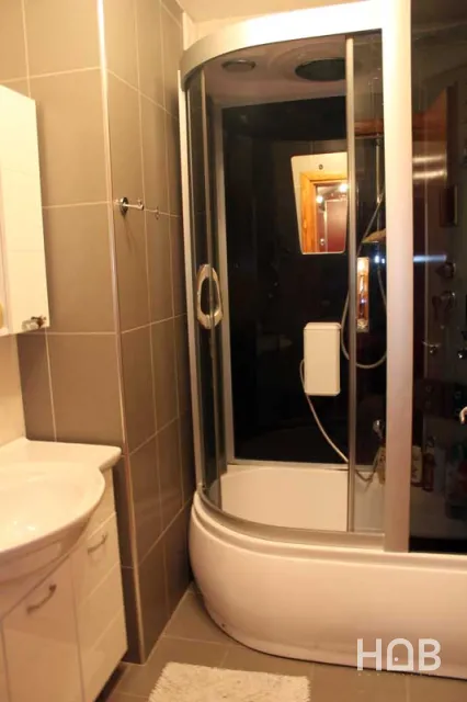 Na prodaju, Hotel, 1800 m², Budva