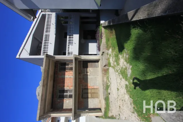 Na prodaju, Kuća, 350 m², Kotor