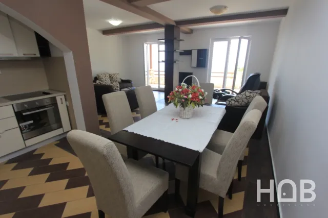 Na prodaju, Kuća, 388 m², Budva