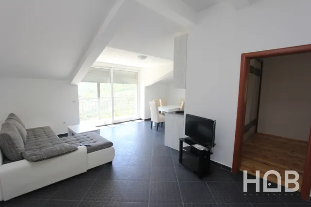 Na prodaju, Kuća, 388 m², Budva